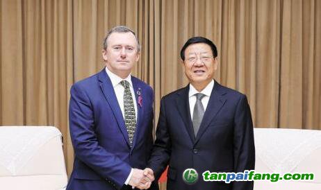 國家林業(yè)和草原局局長張建龍會見加蓬林業(yè)、海洋、環(huán)境和氣候變化部部長李懷特