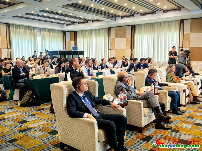“通往COP30之路：中巴植樹造林和碳匯合作研討活動”現(xiàn)場。人民網(wǎng)記者 符園園攝